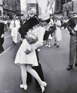 V-J Day in Times Square (1945), Alfred Eisenstaedt